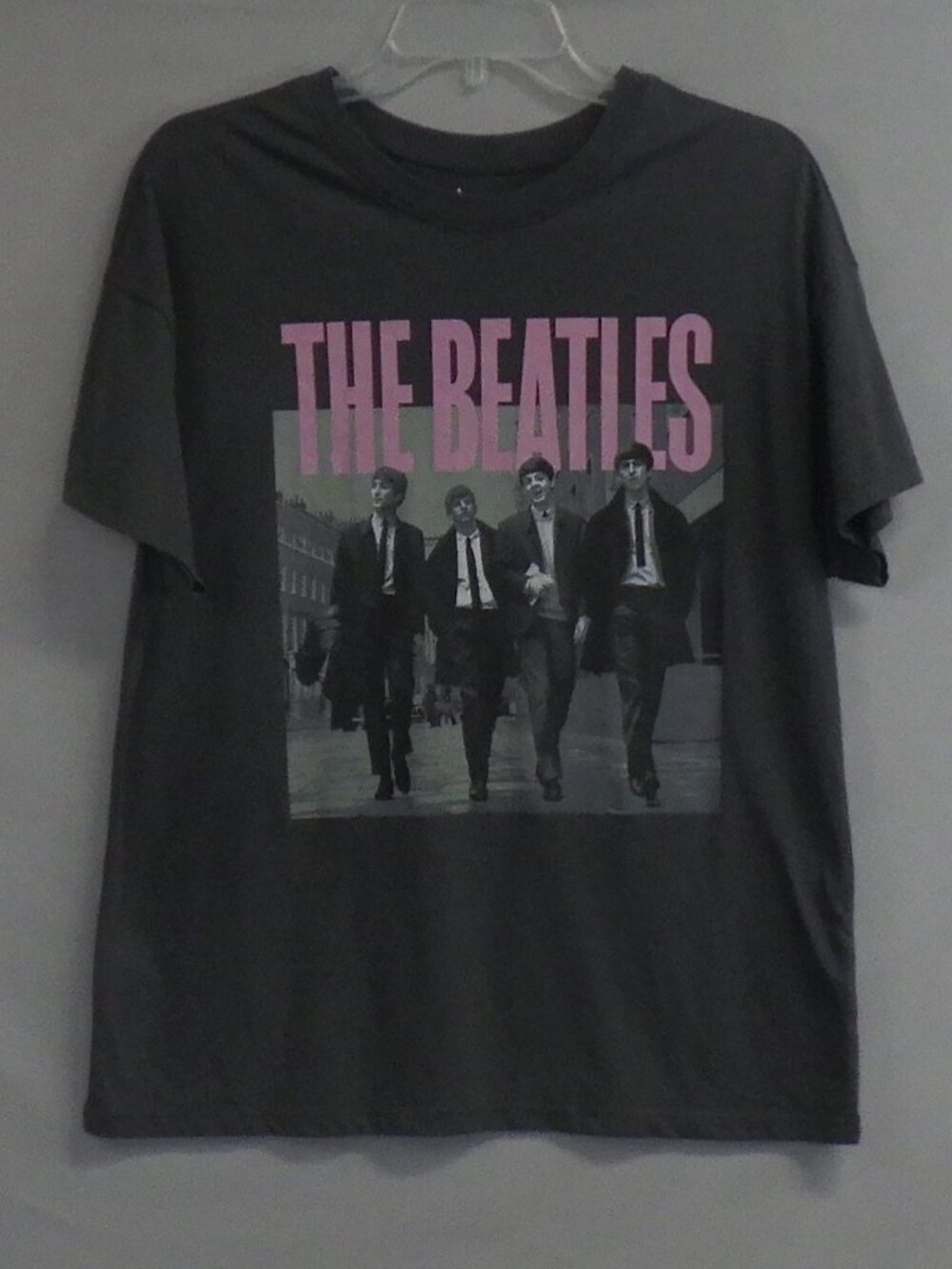The Beatles Apple Label Charcoal Gray Graphic Band T-Shirt A631